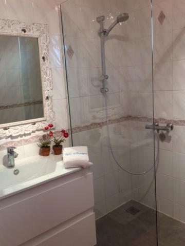 Villa Soraya , Quiet Location With Big Garden Near Beach And Old Town Of Nice Extérieur photo